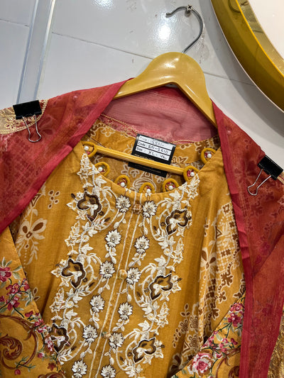 Pakistani embroided suits 2610