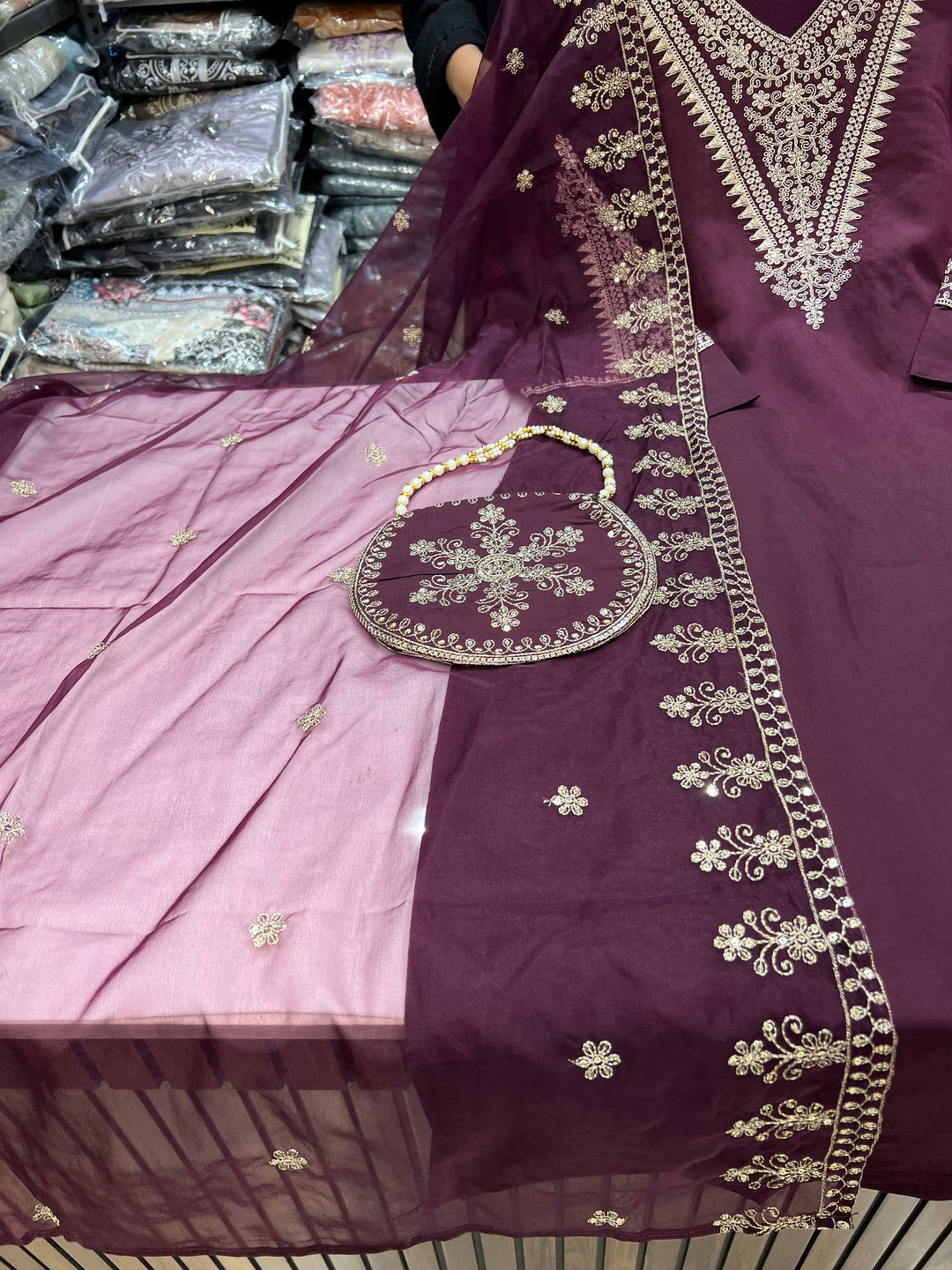 Party wear batwa suits 3125