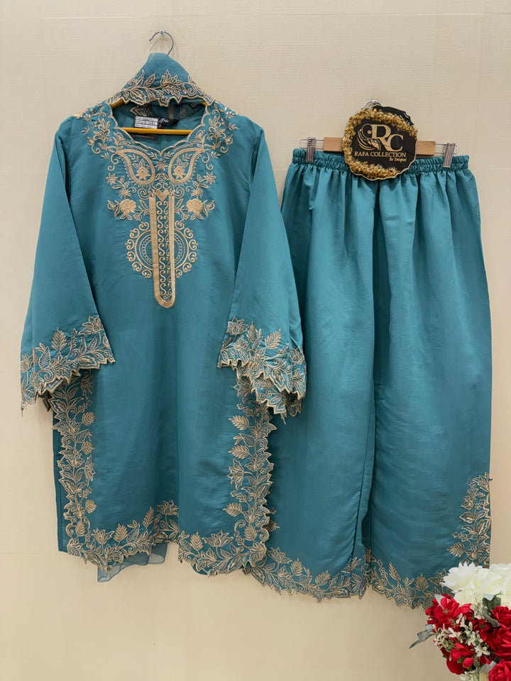 Pakistani cutwork suits 2982