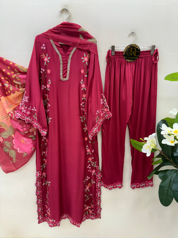 Pakistani long kaftans