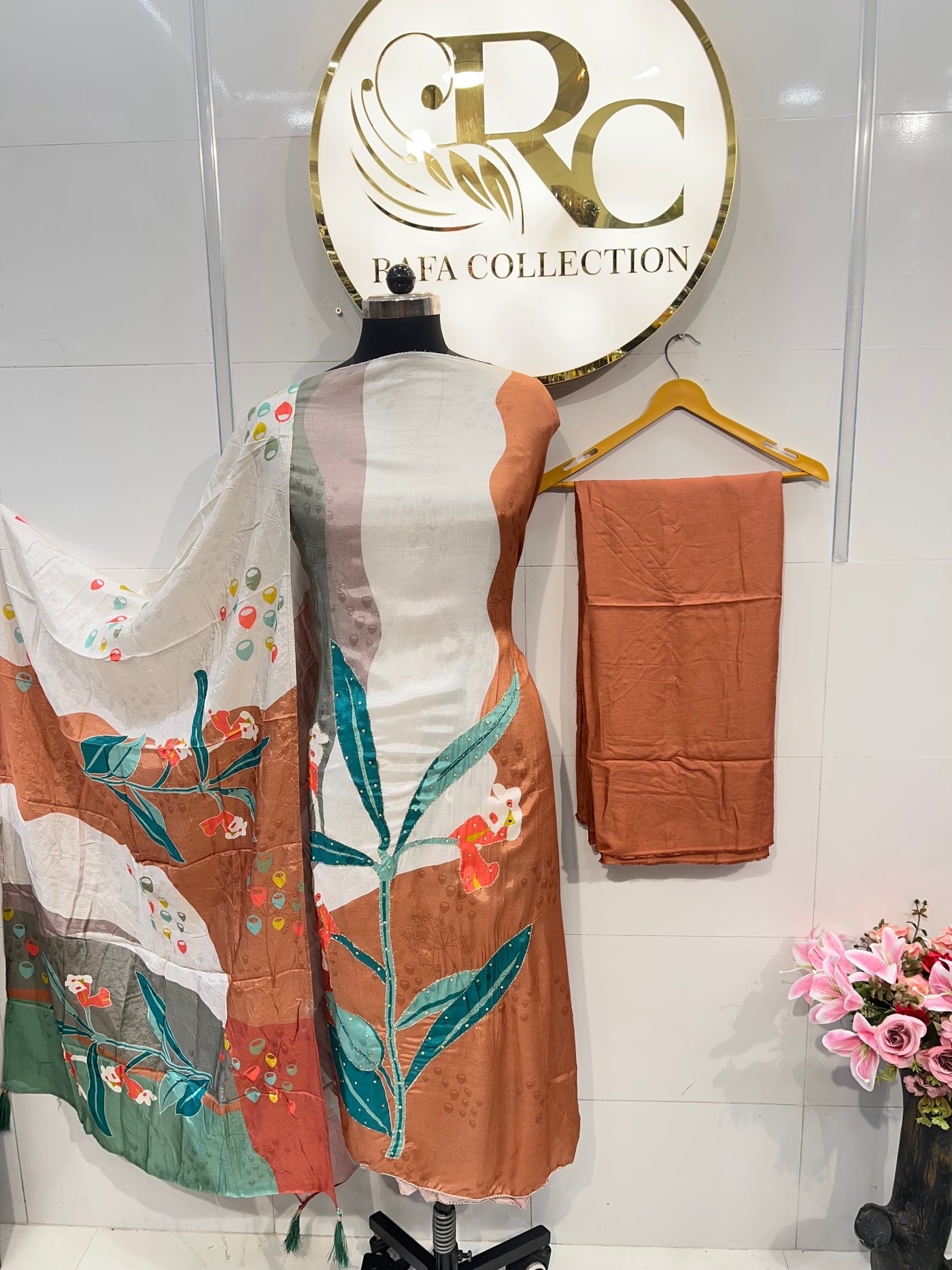 Unstitch suit’s 2306