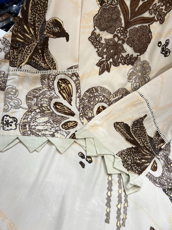 Pakistani cutwork suits 3136