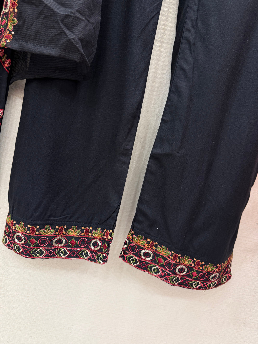 Pakistani Embroidered suits