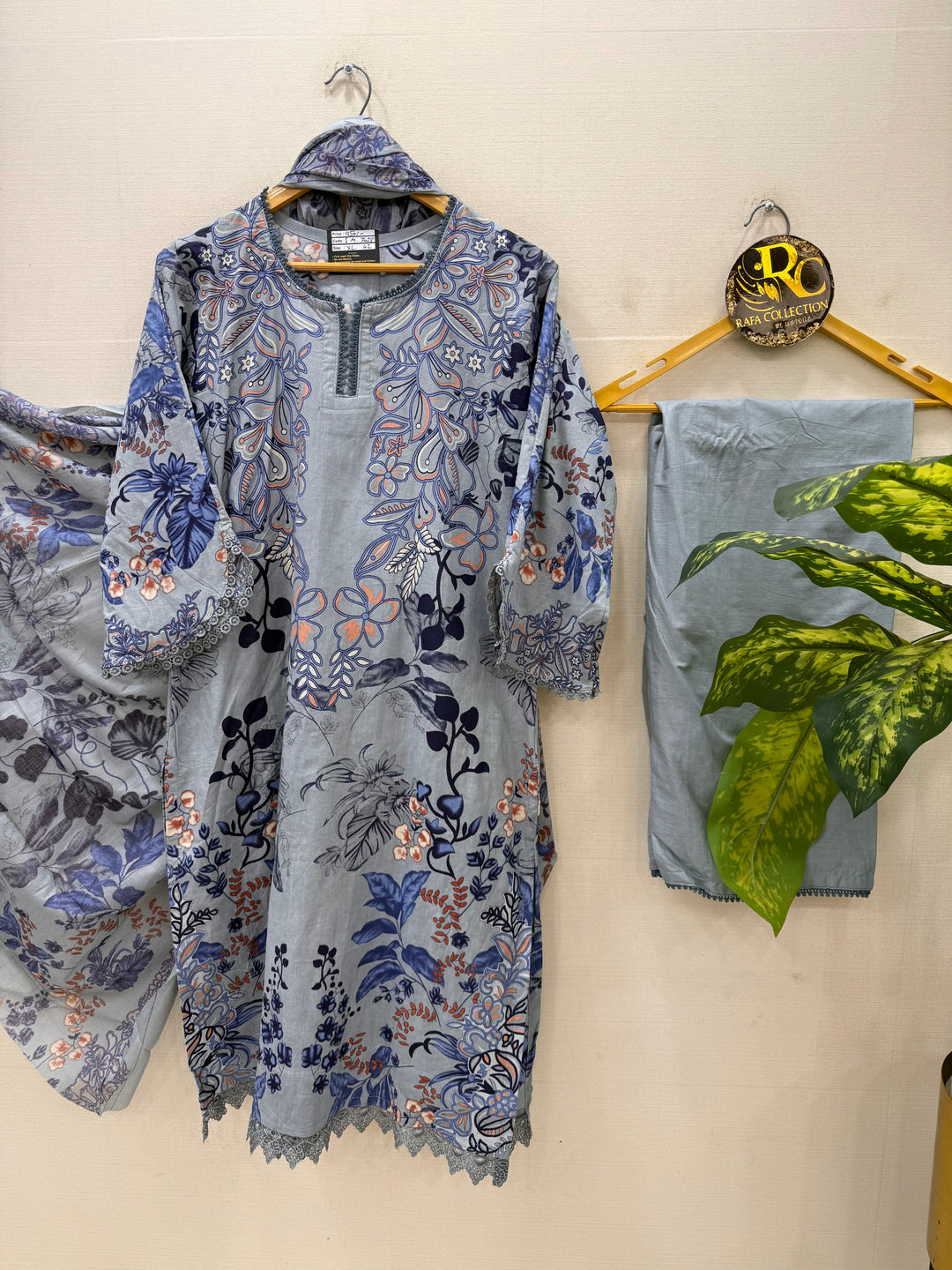 Cotton ready to wear’s suits