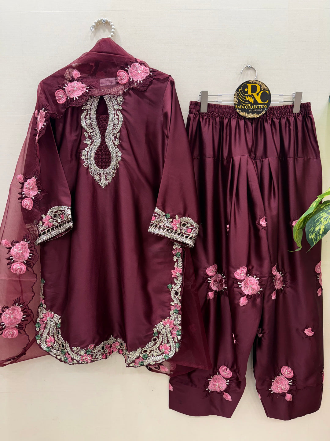 Pakistani Farshi salwar Suits for women