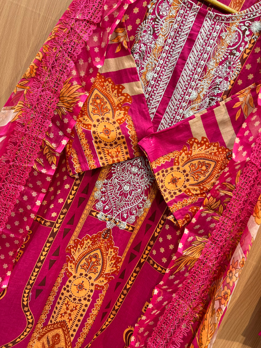 Cotton Embroidered suits 2541