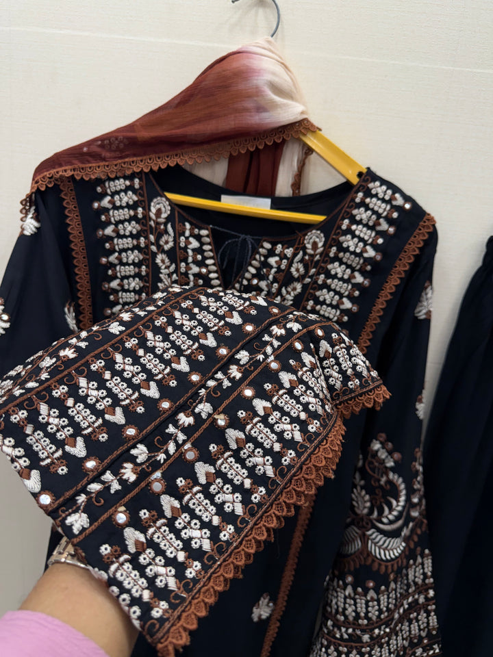 Pakistani Formal suits