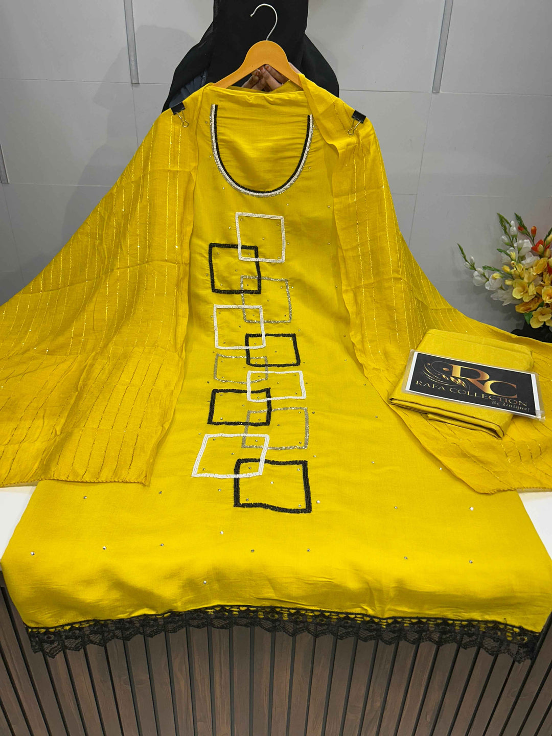 Cotton Handwork Suit 1409