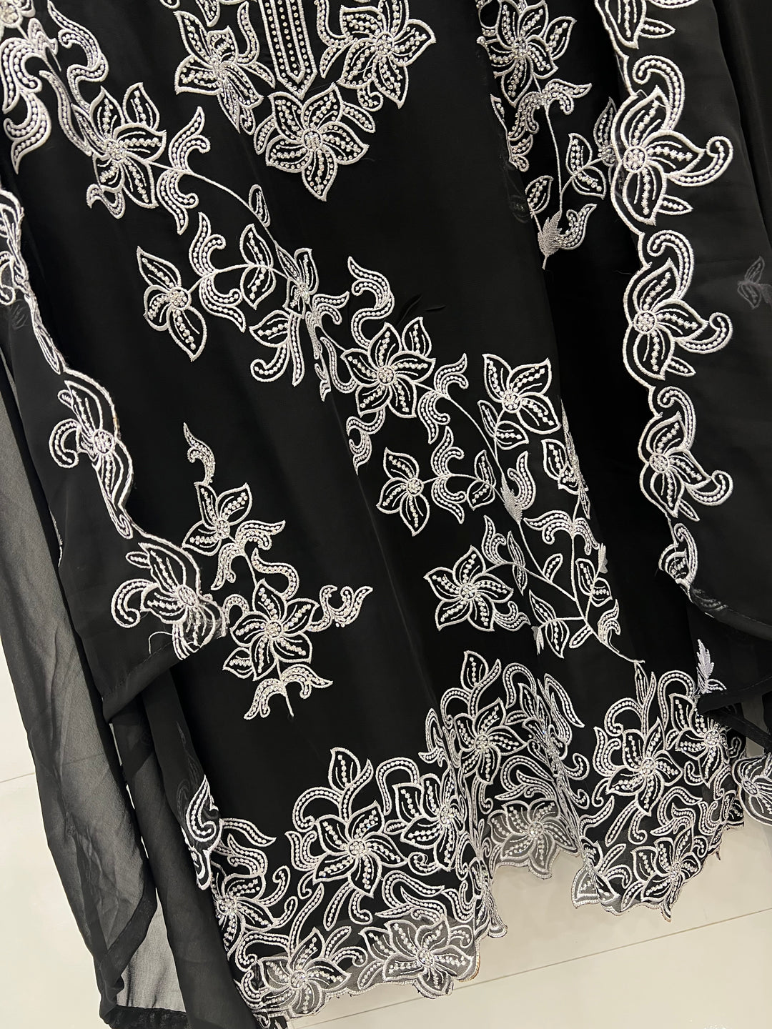 Stone embroidered suits 2763