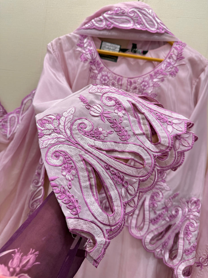 Pakistani Formals suits 3000