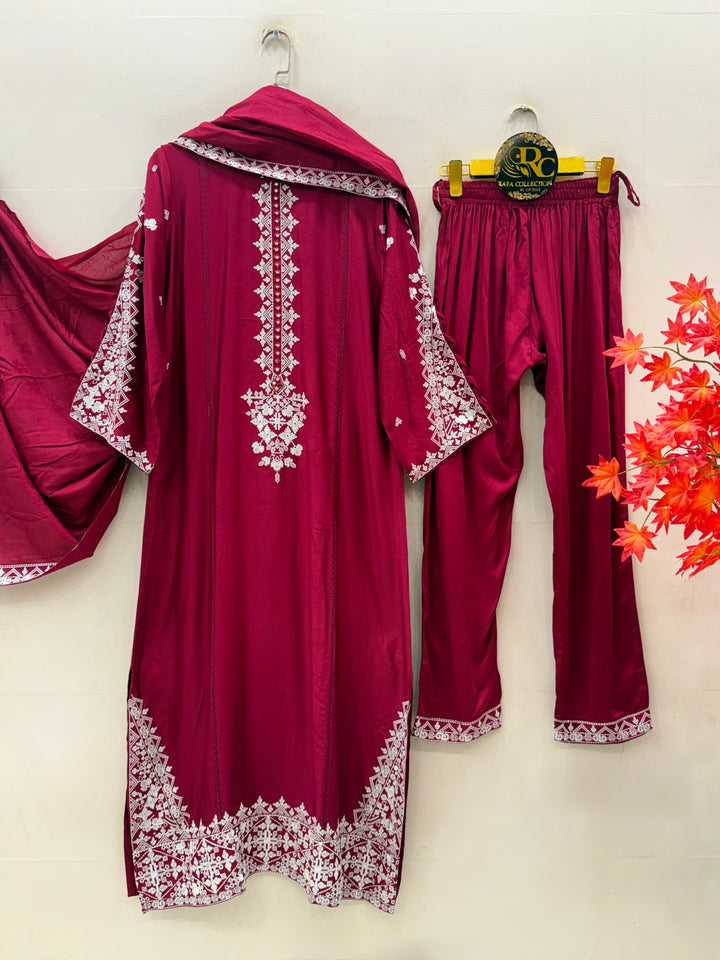 Embroidered Long Kaftan’s