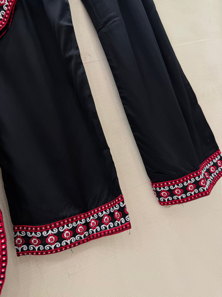 Pakistani Embroidered suits