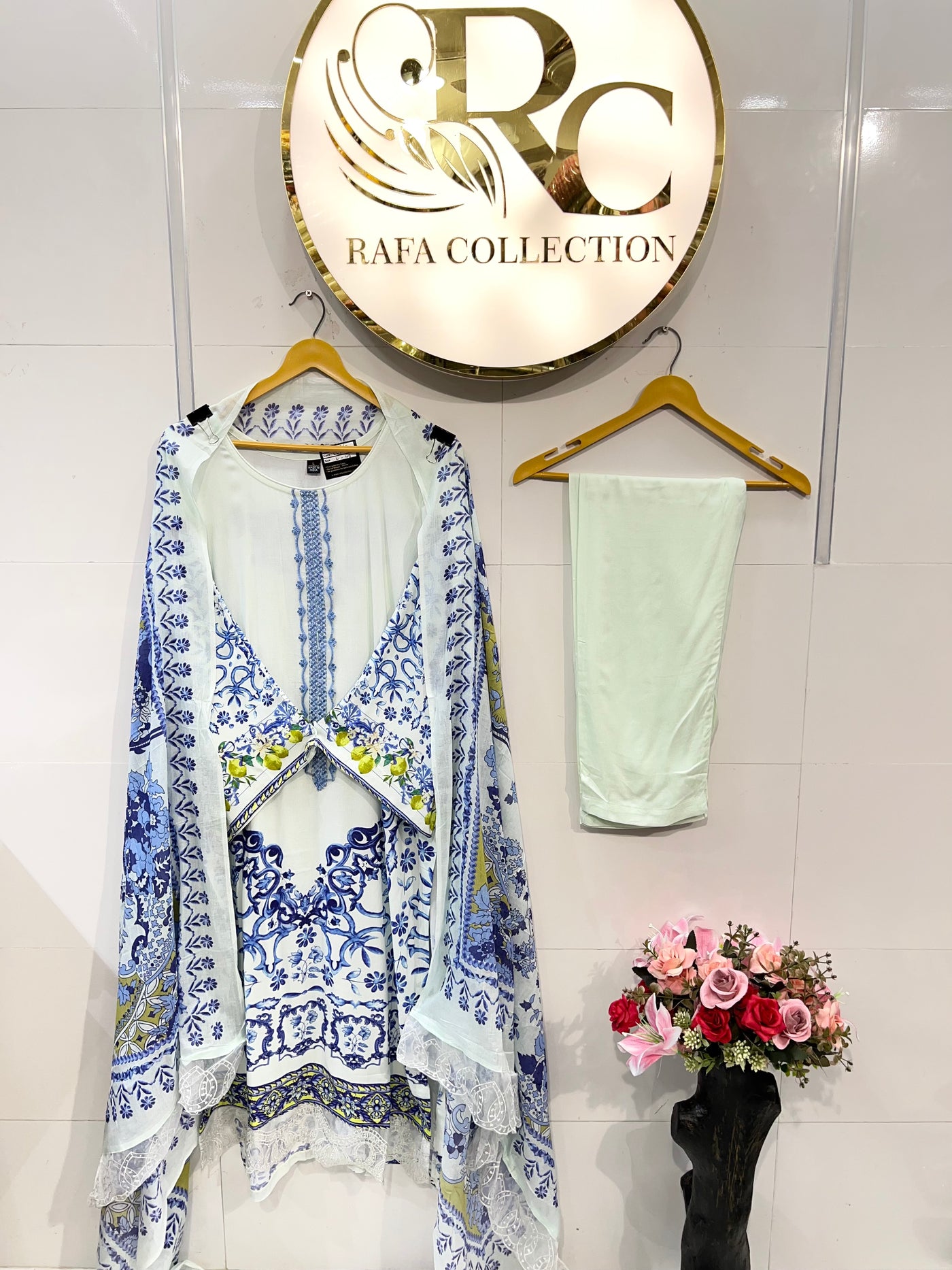 Lawn Embroidered Suits 2603