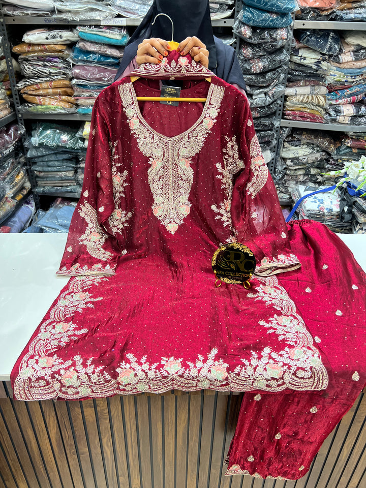 Pakistani formals suits 2810