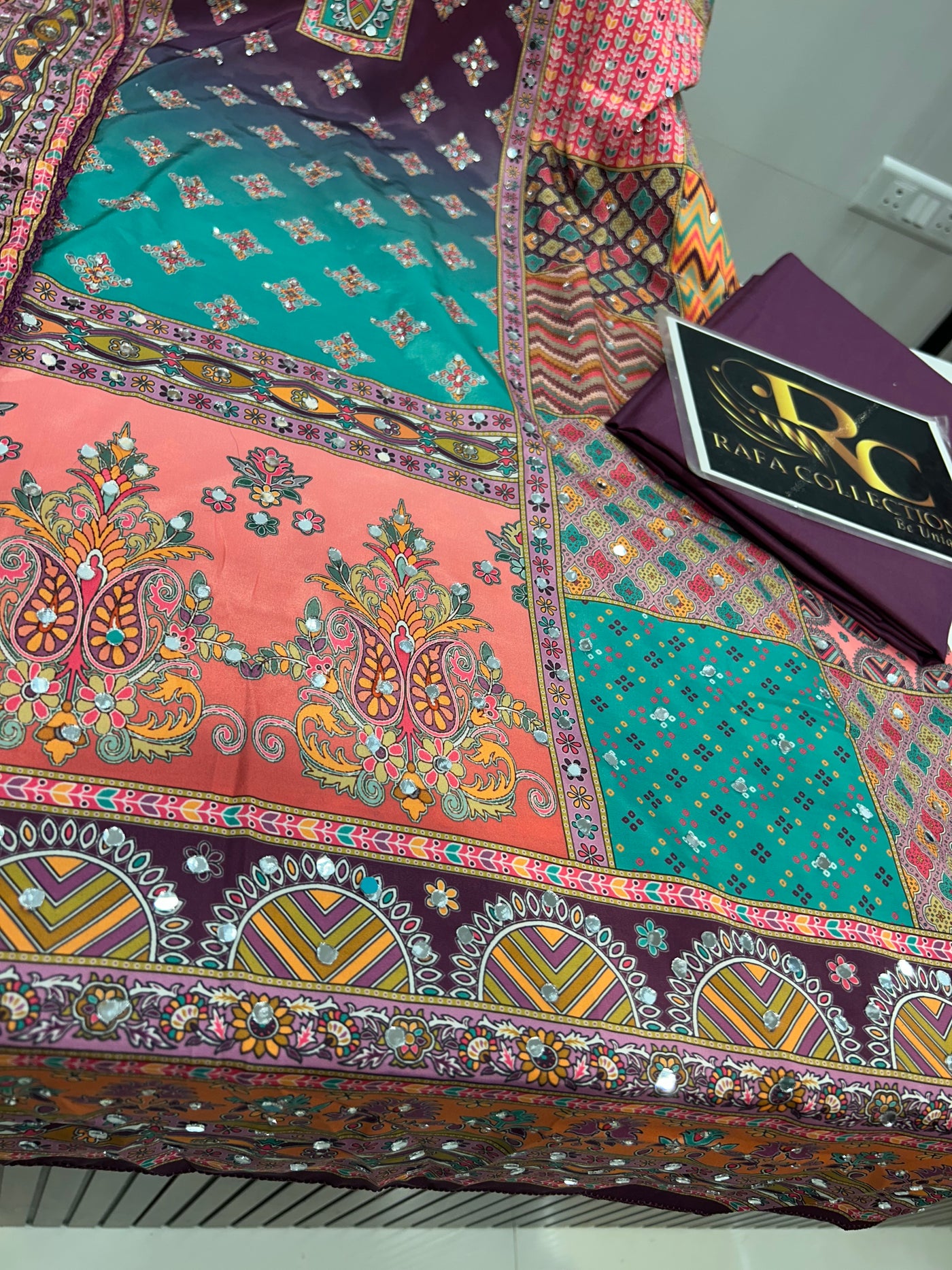 Multi colour mirror Suit 1282