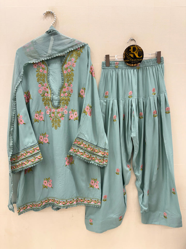 Pakistani Farshi Salwar suits