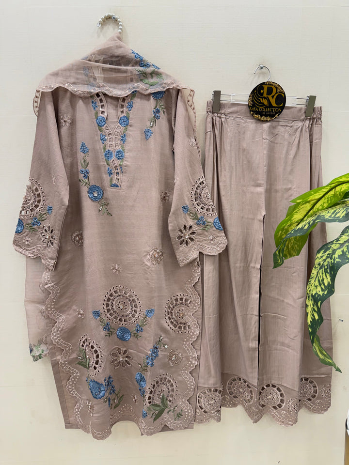 Pakistani Formals suits
