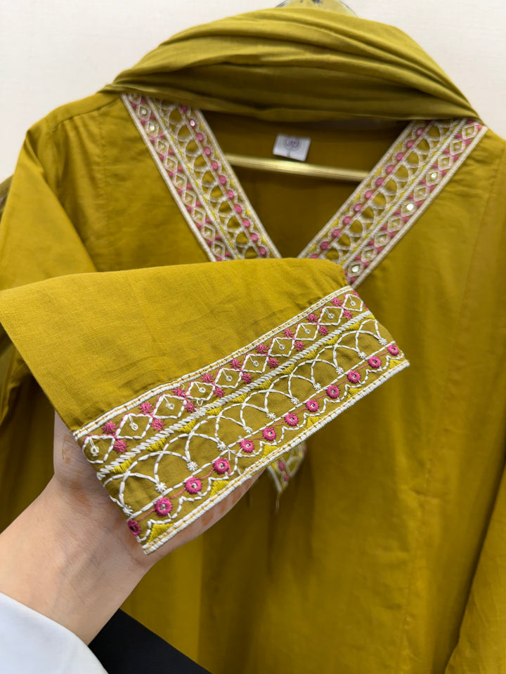Cotton embroidered suits