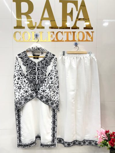 RC’s Luxe Designer Wear
 2664