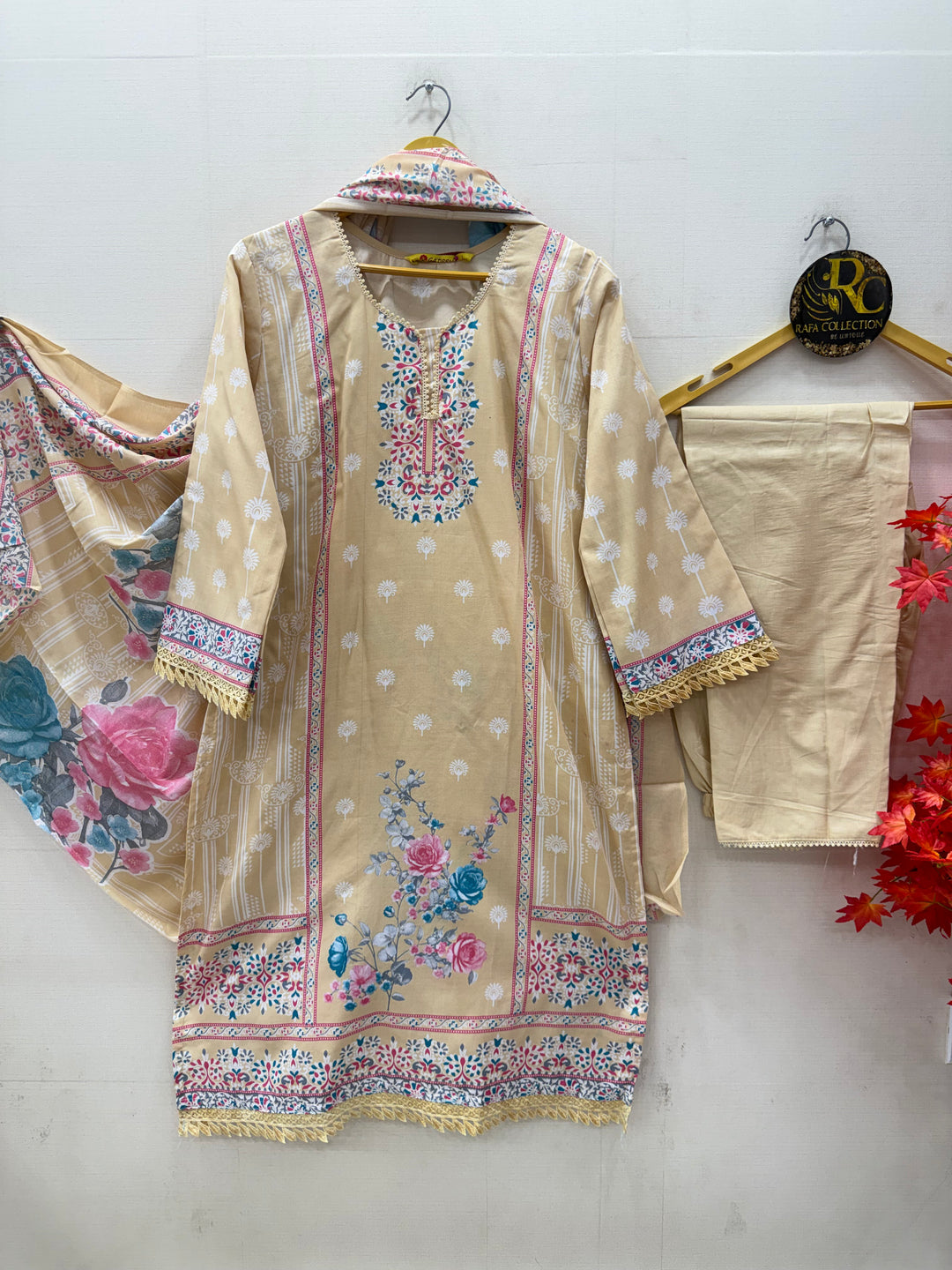 Semi cotton printed suits