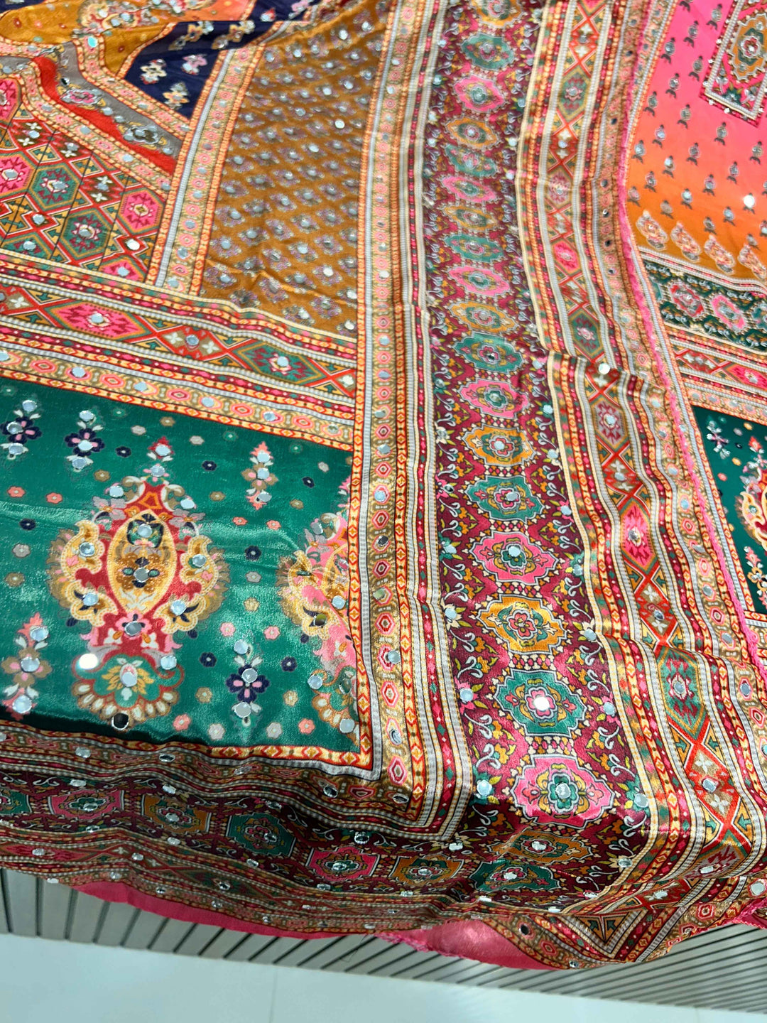 Multi colour mirror Suit 1257