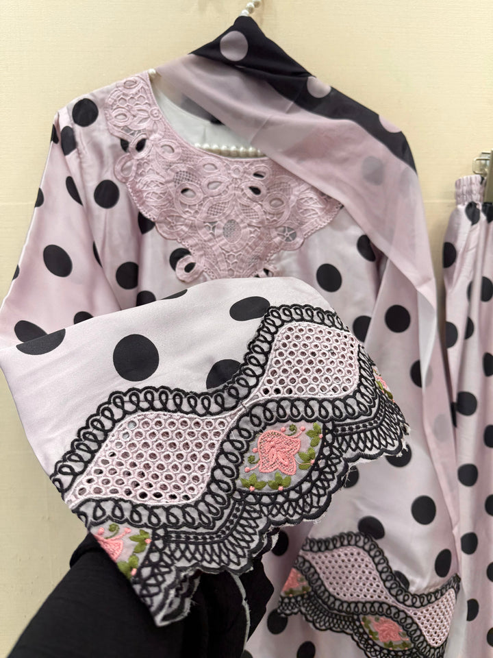 Polka dot suits