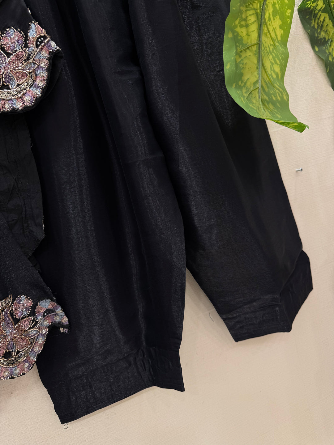 Pakistani Farshi suits