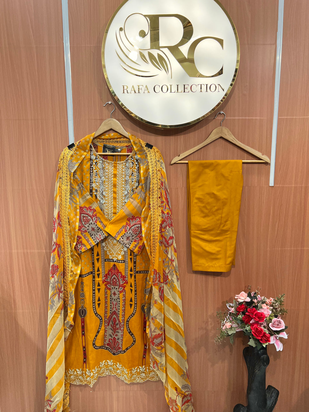 Cotton Embroidered suits 2541