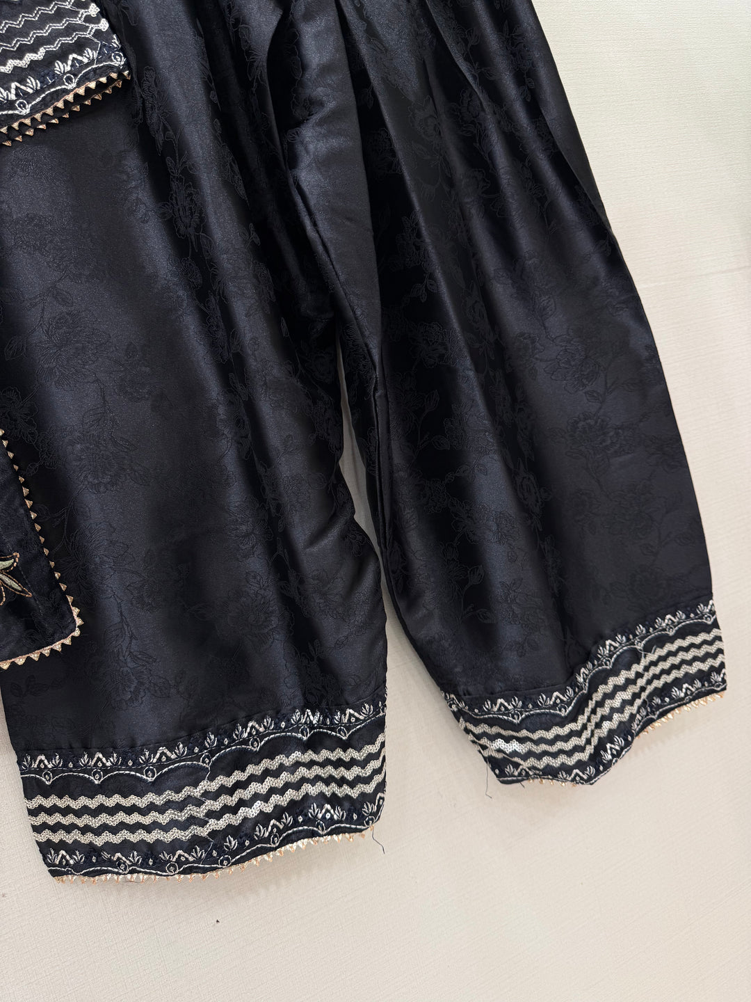 Embroidered Farshi Salwar