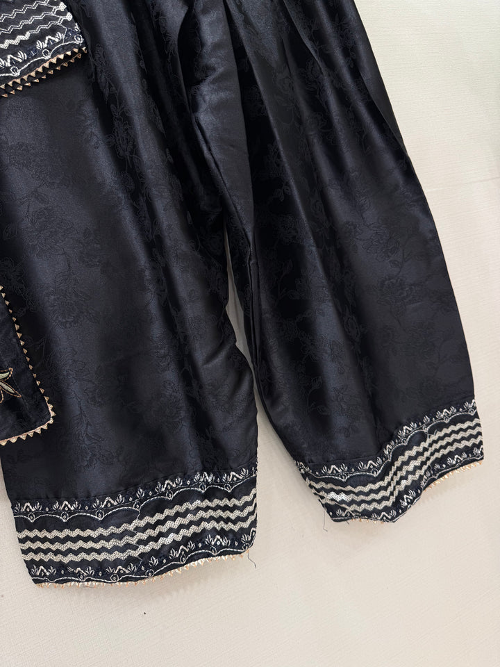 Embroidered Farshi Salwar