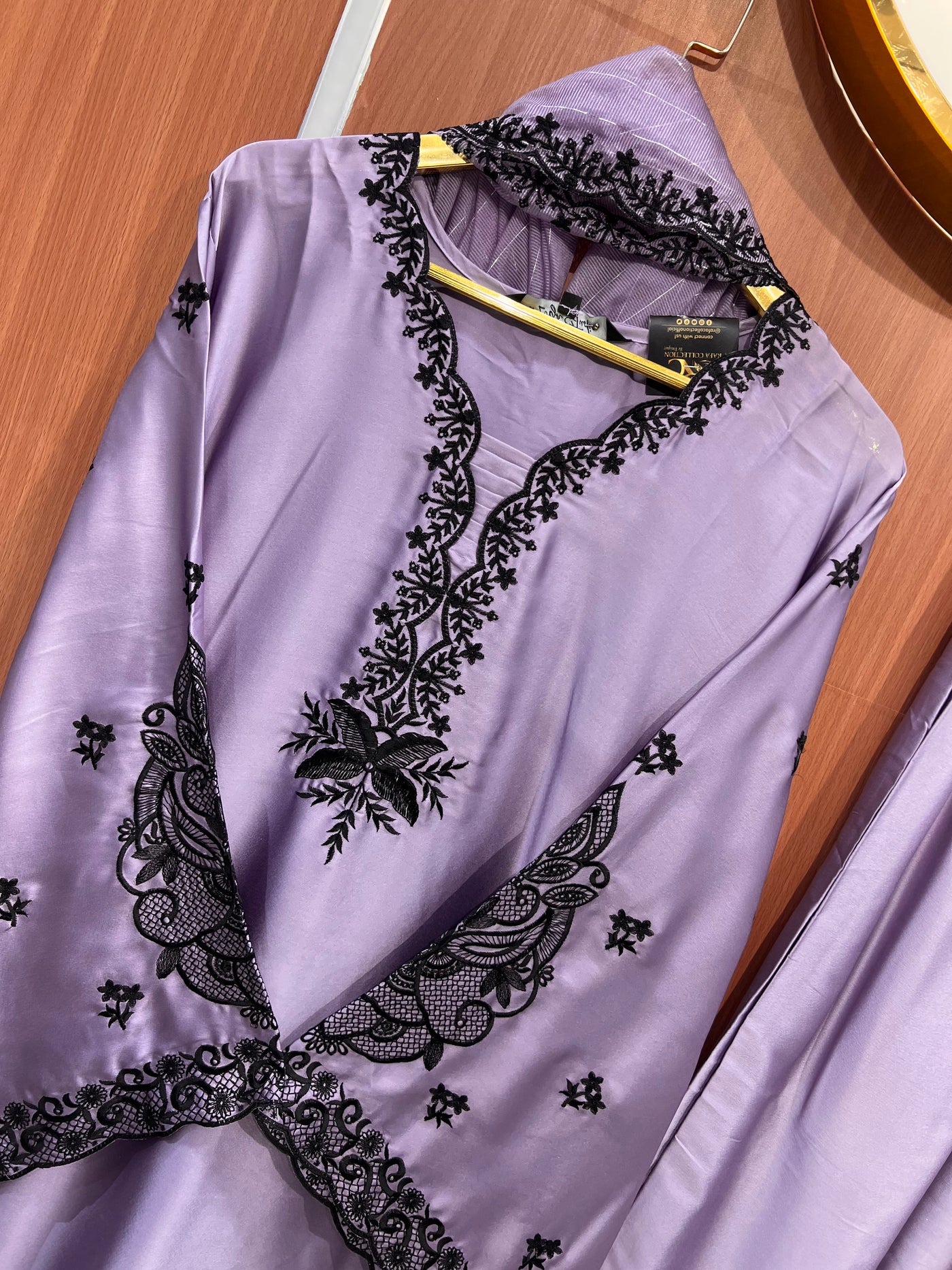 Pakistani formals suit 2739