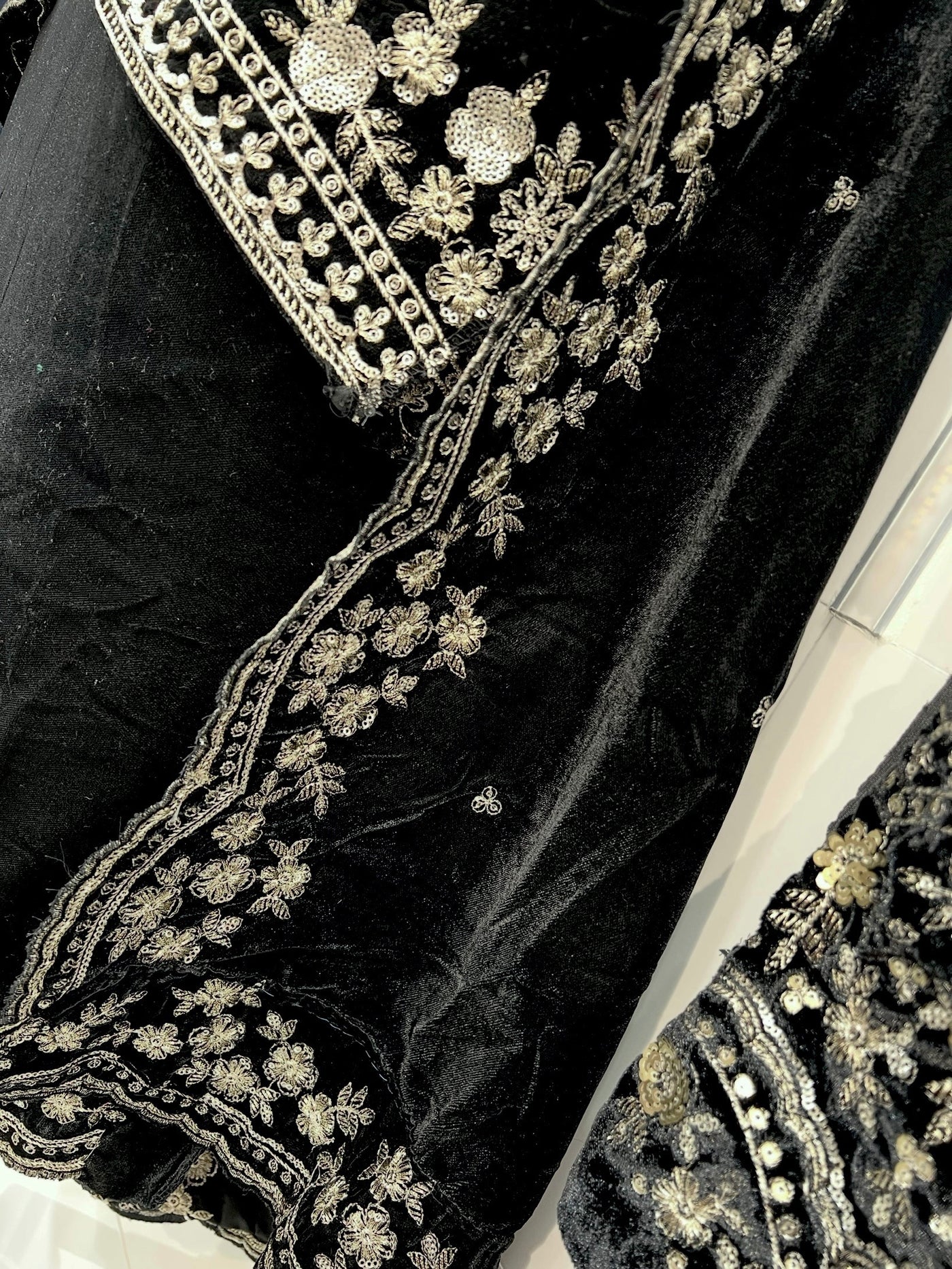 Velvet Unstitched Suit 1650