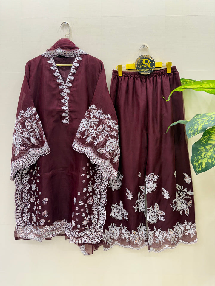 Pakistani Embroided luxe edit 29071
