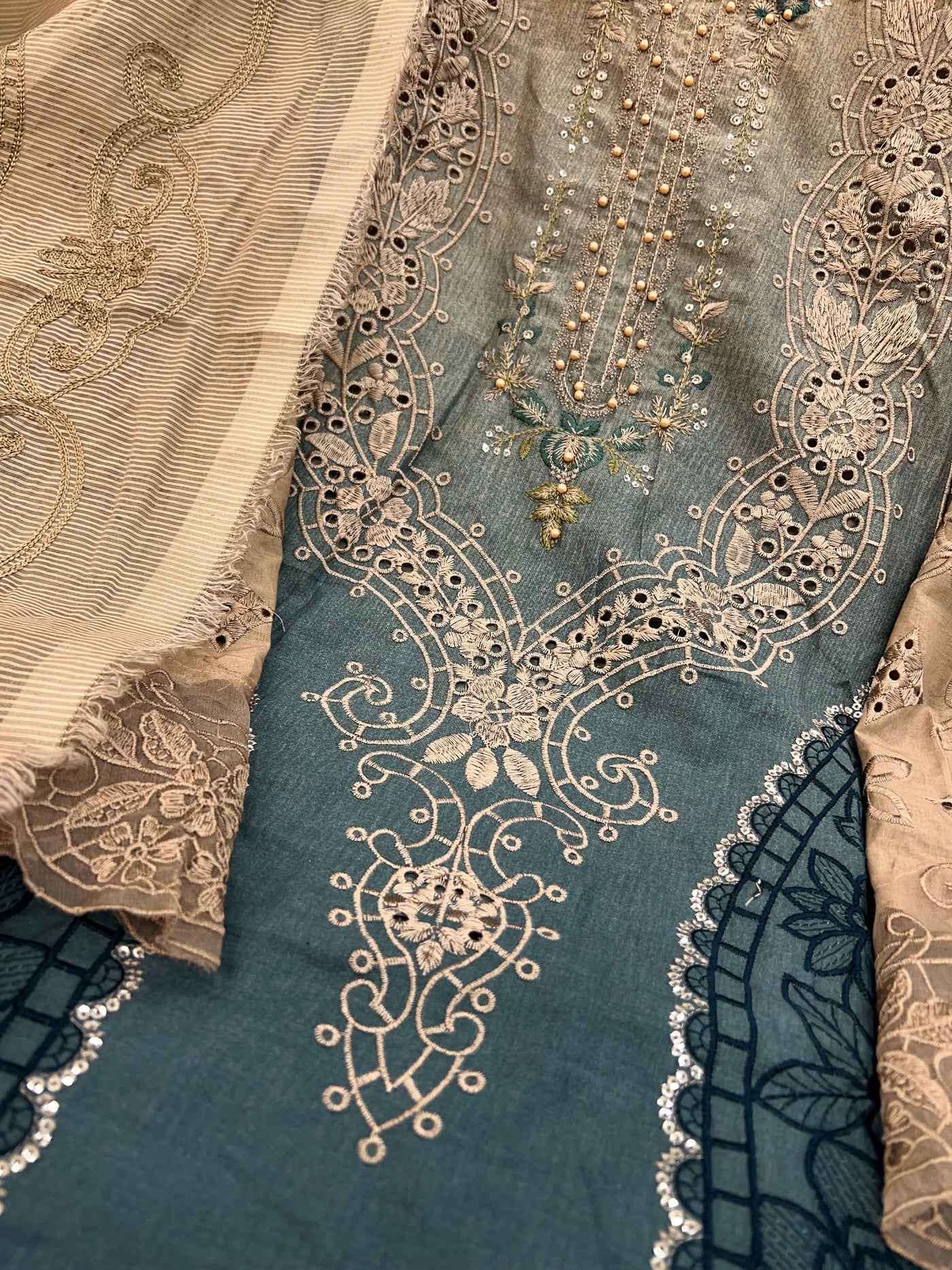 Cotton unstitched suits 1296722