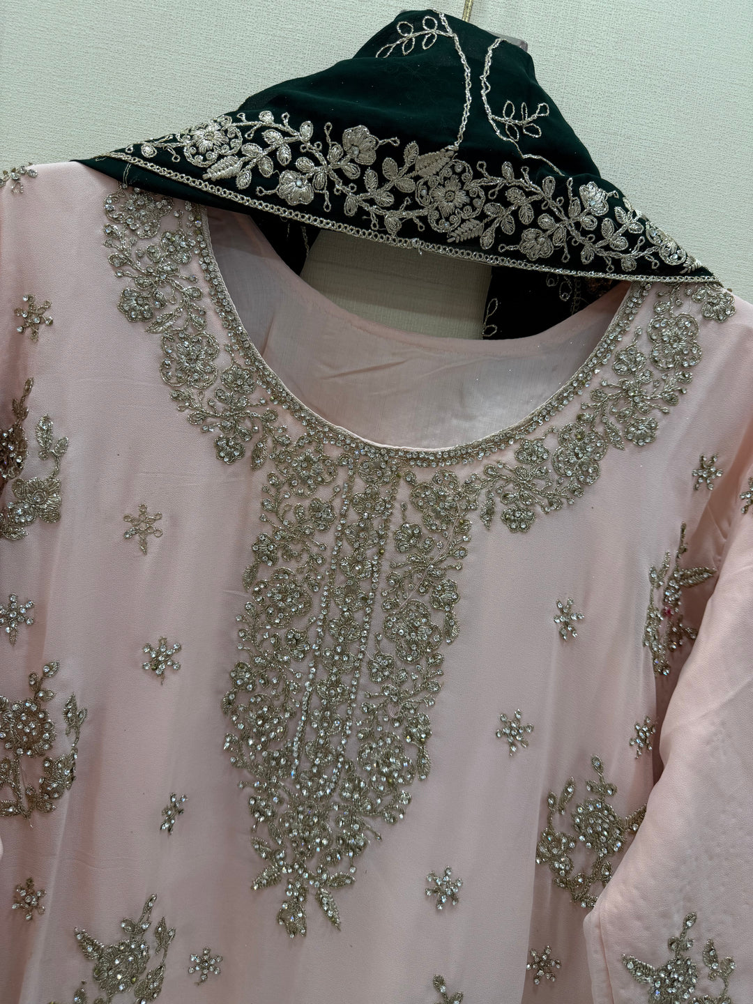 Pakistani Garara suits
