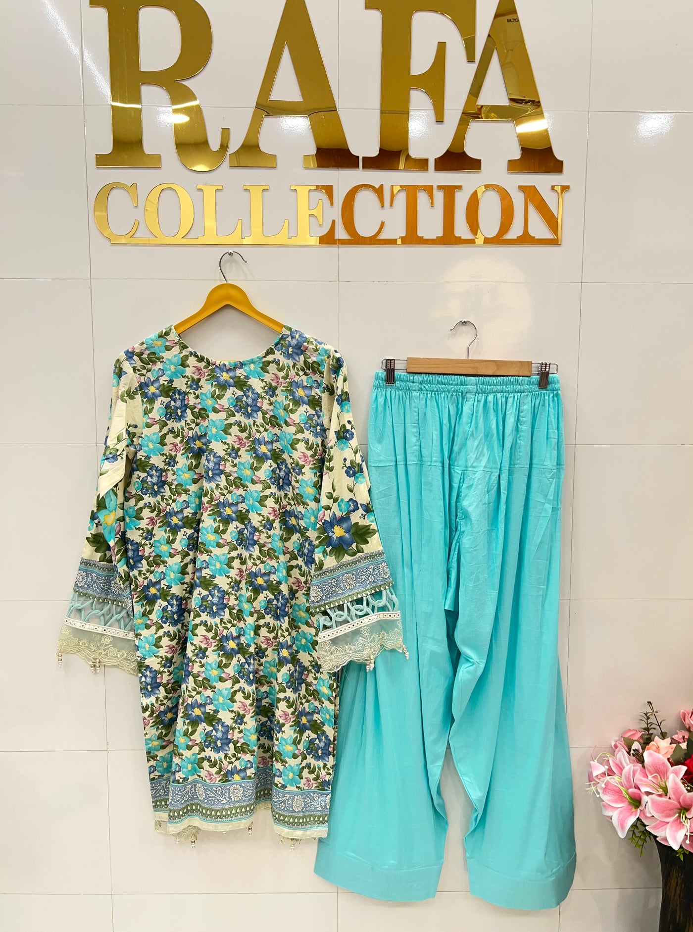 Farshi Pakistani suits 2590