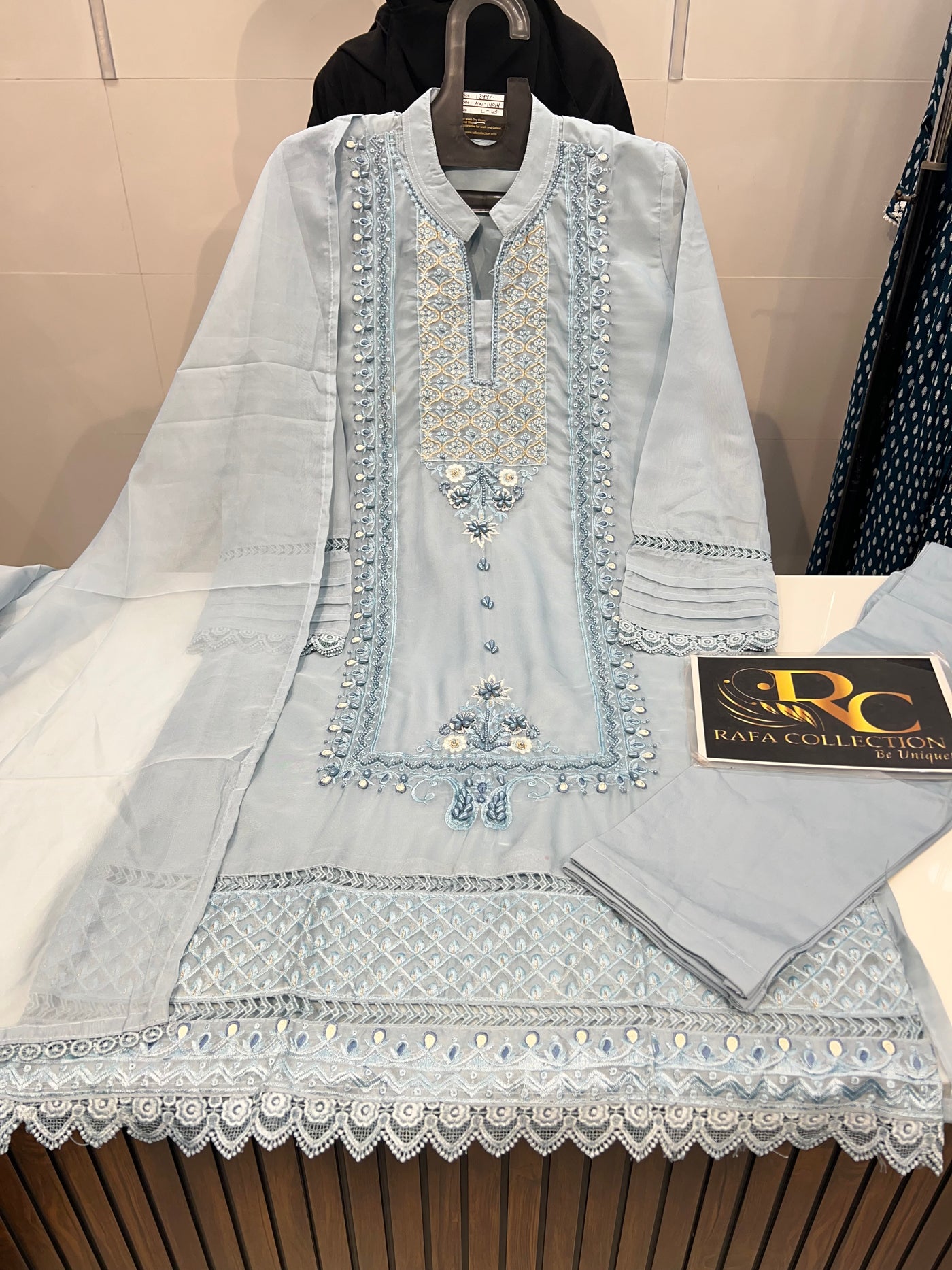 Organza Handwork Suit 1414