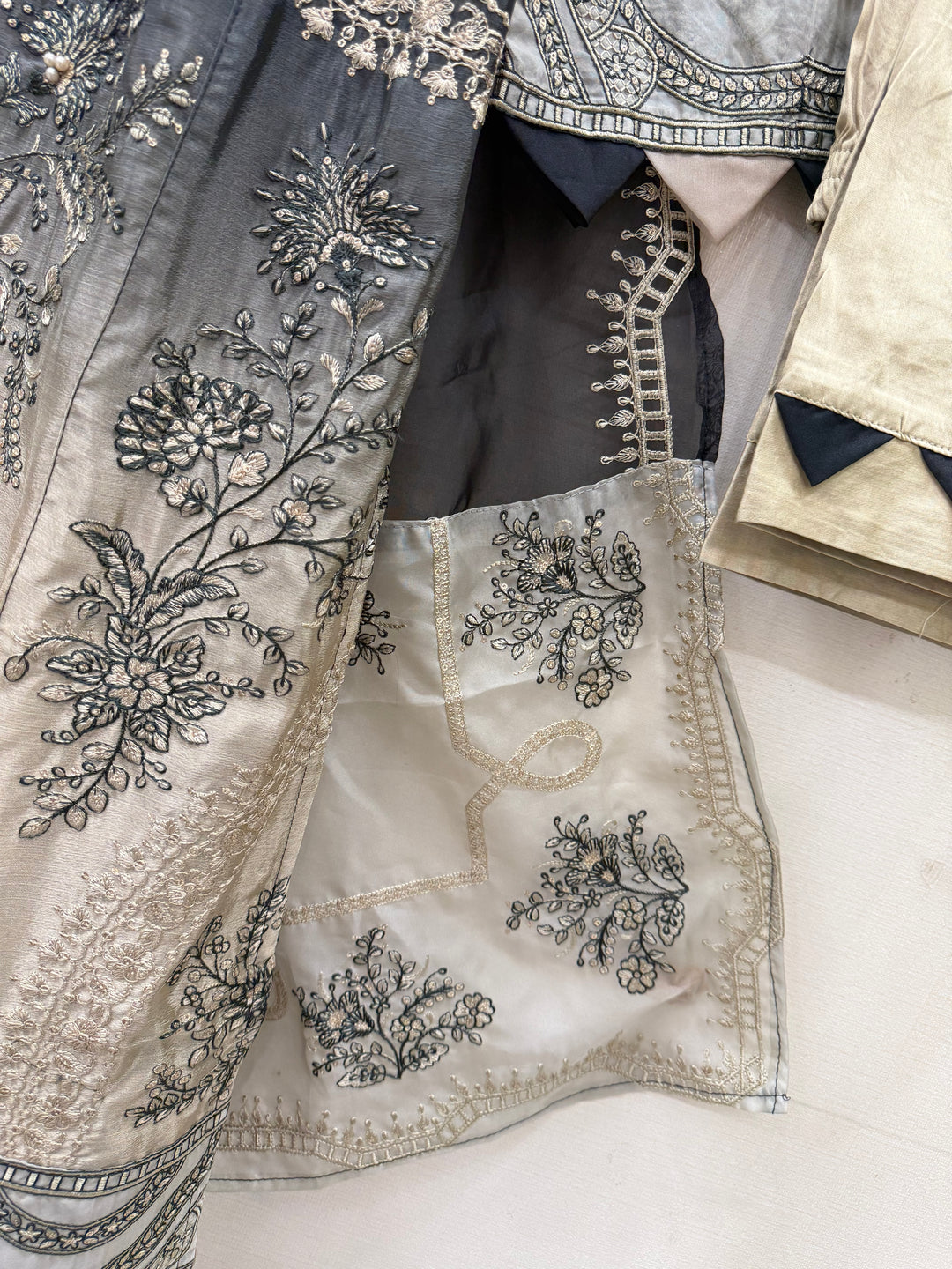 Pakistani Formals suits