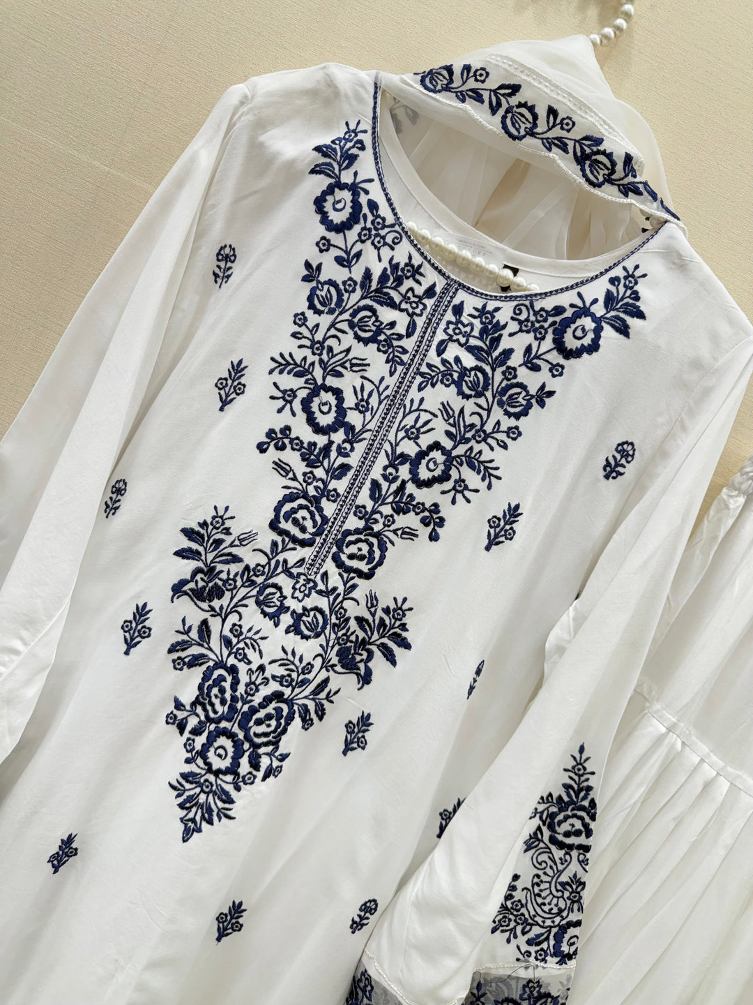 Hania amir inspired Farshi salwar suits 0092