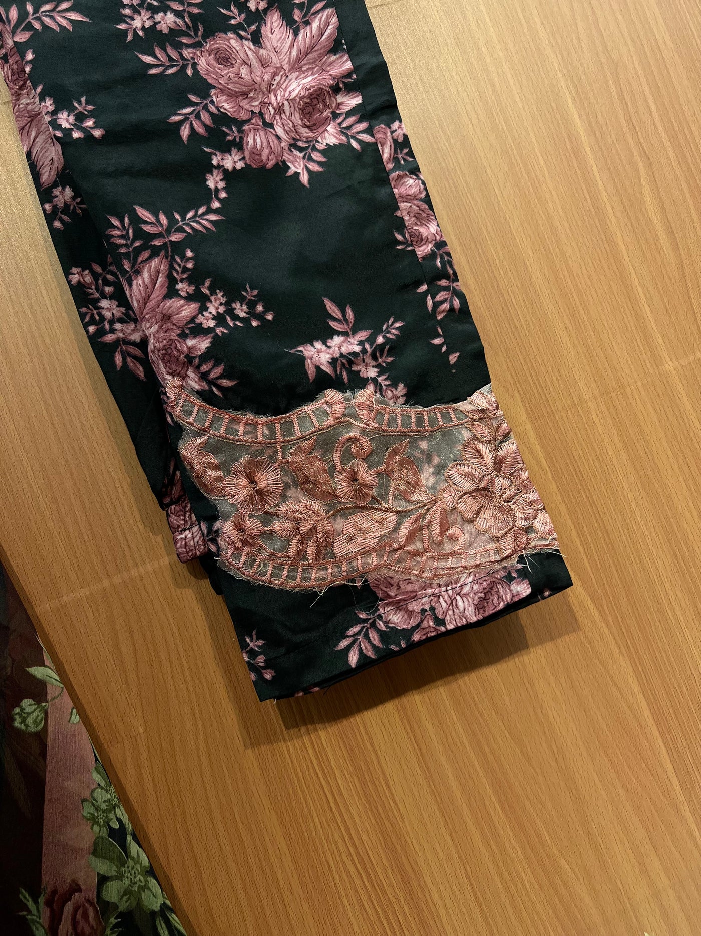 Pakistani formals 2724