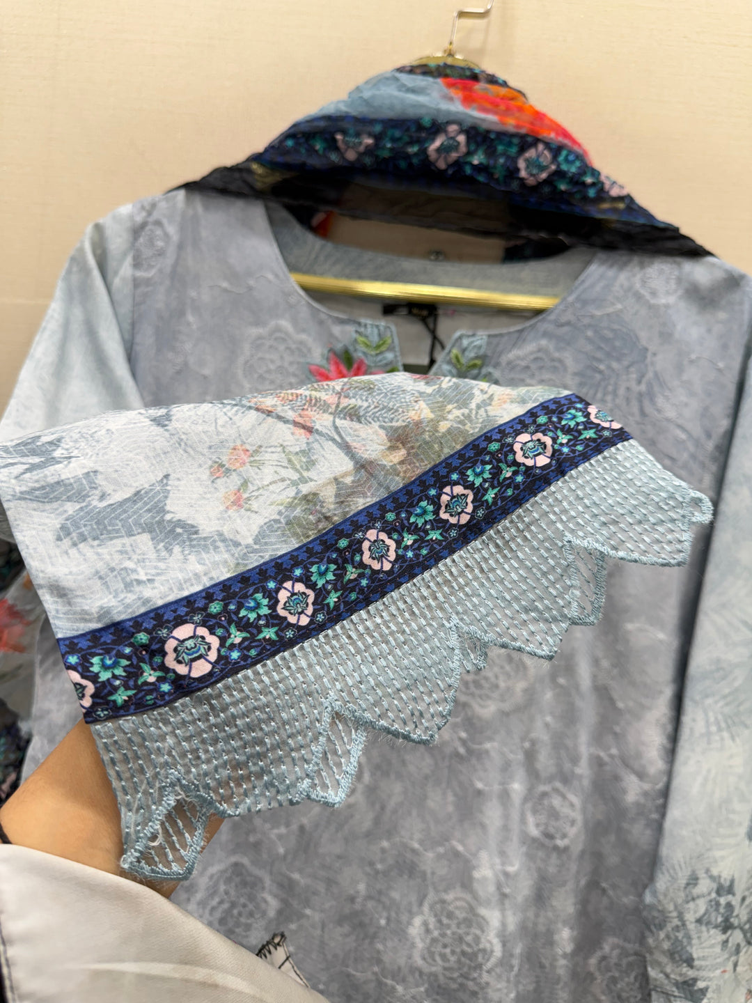 Pakistani Formals suits