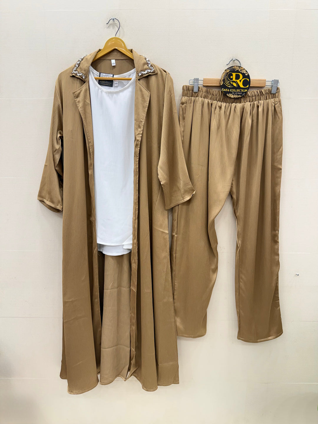 Handwork shrug Co-ord Set 831