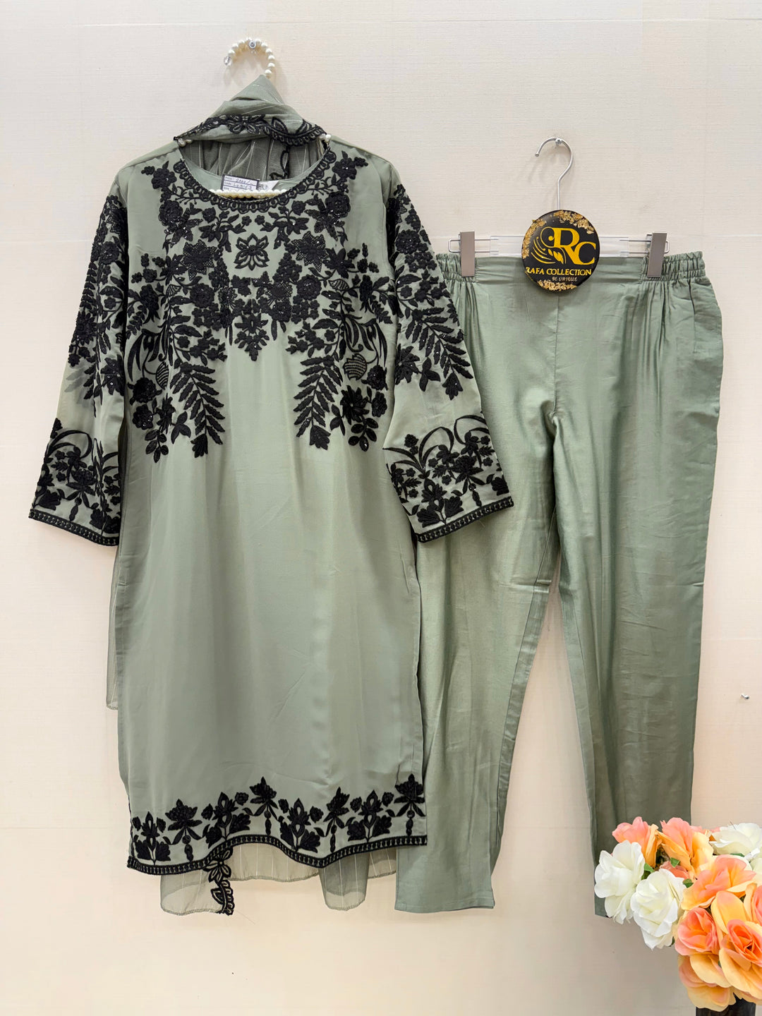 Pakistani Formals suits 3163