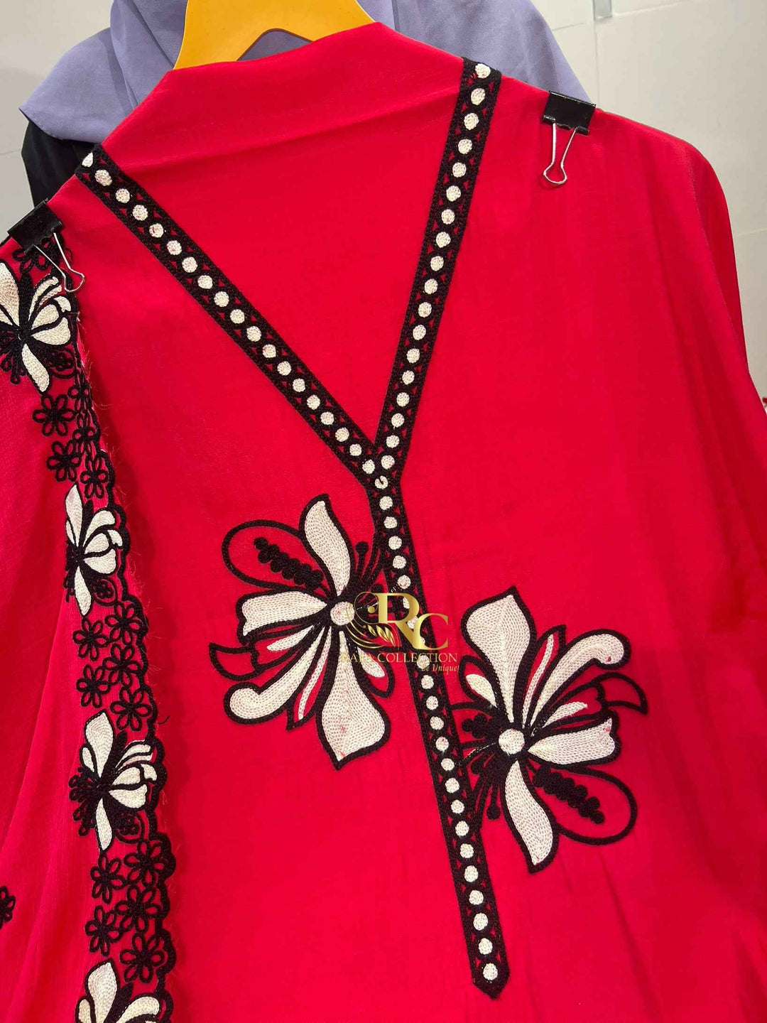 Haya Embroidered Suit 1745