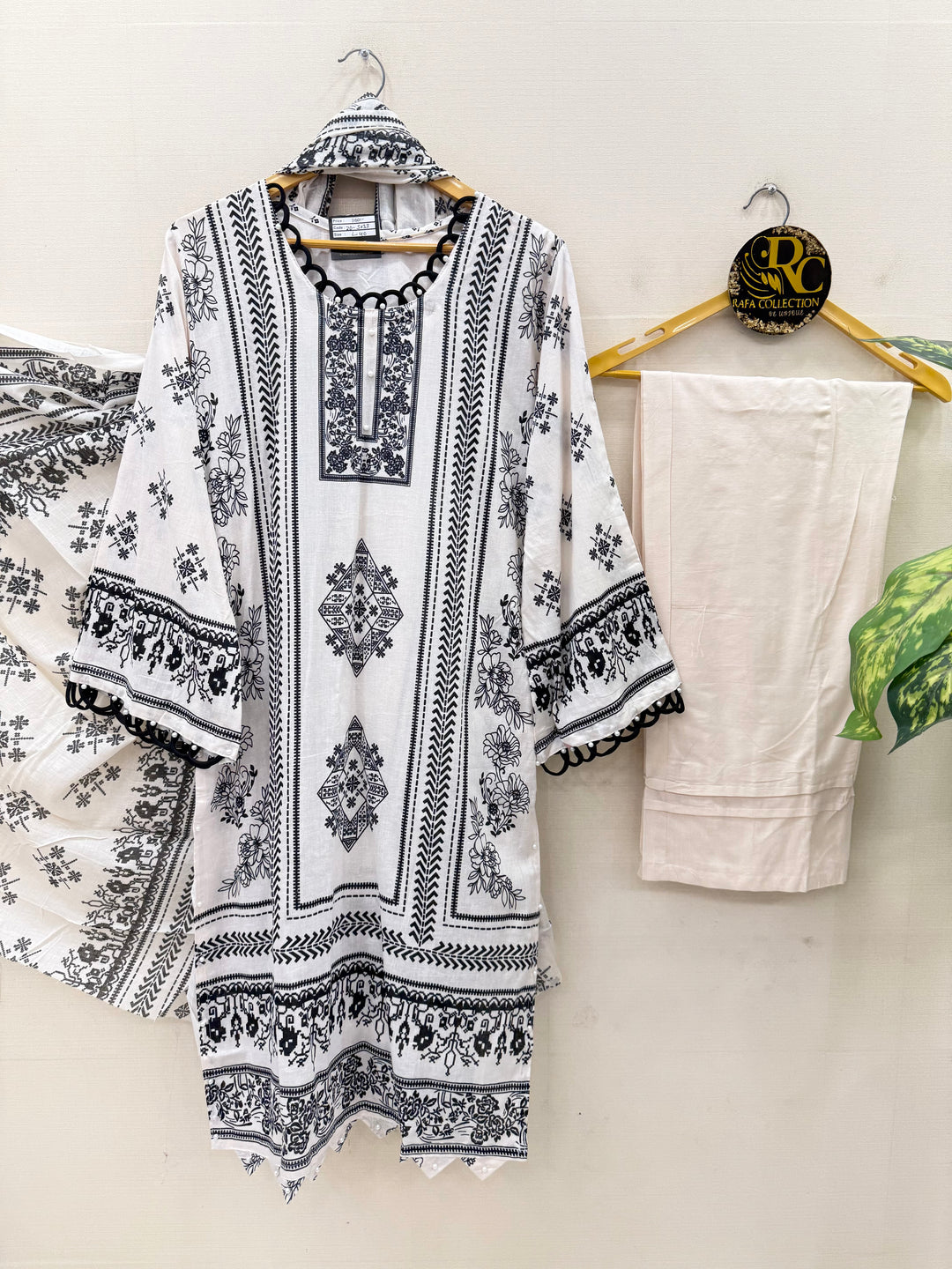 Pakistani patch work suits