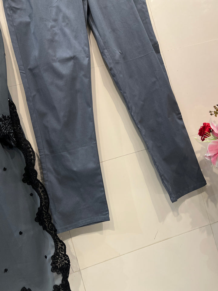 Pakistani suits 2520