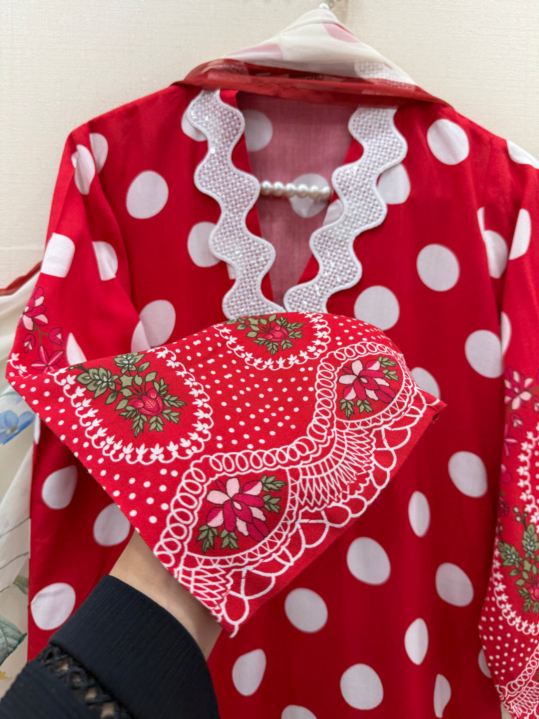 polka dot Pakistani Suits