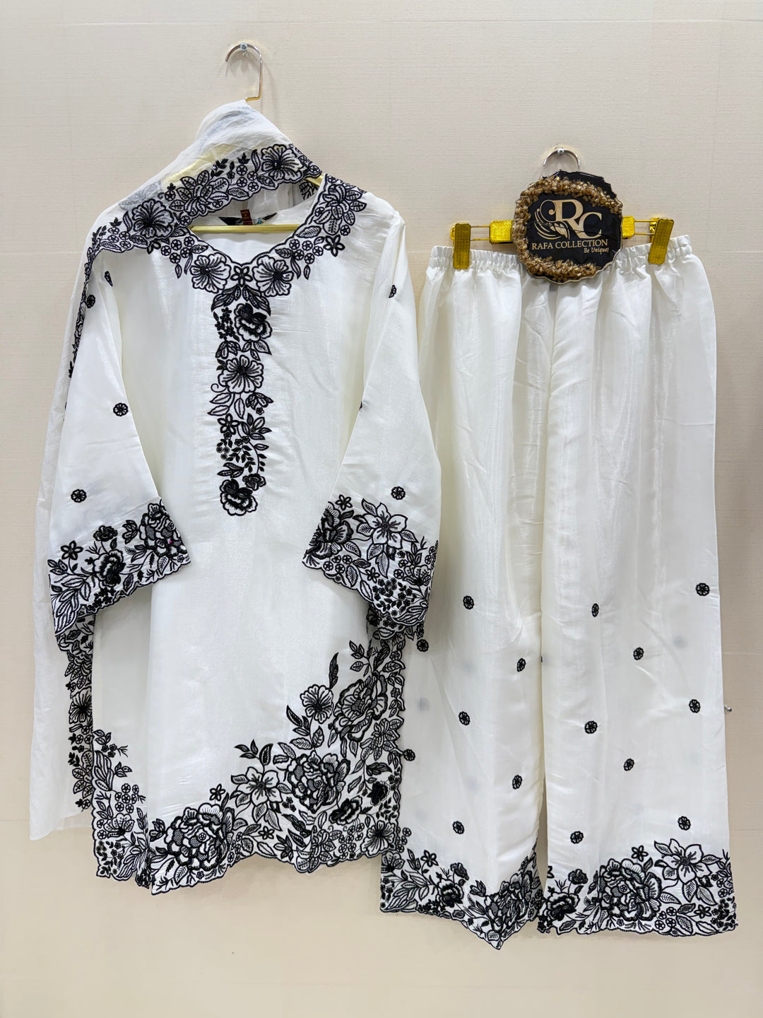 Embroidered Eid arrival 2991