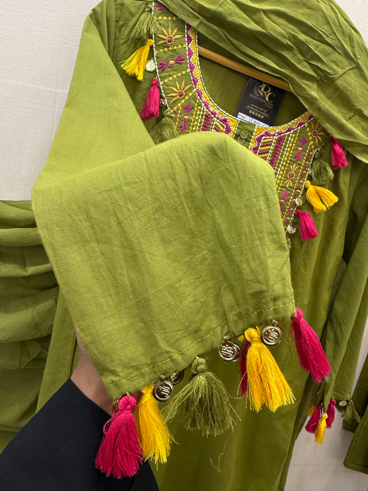 Embroidered cotton Suit