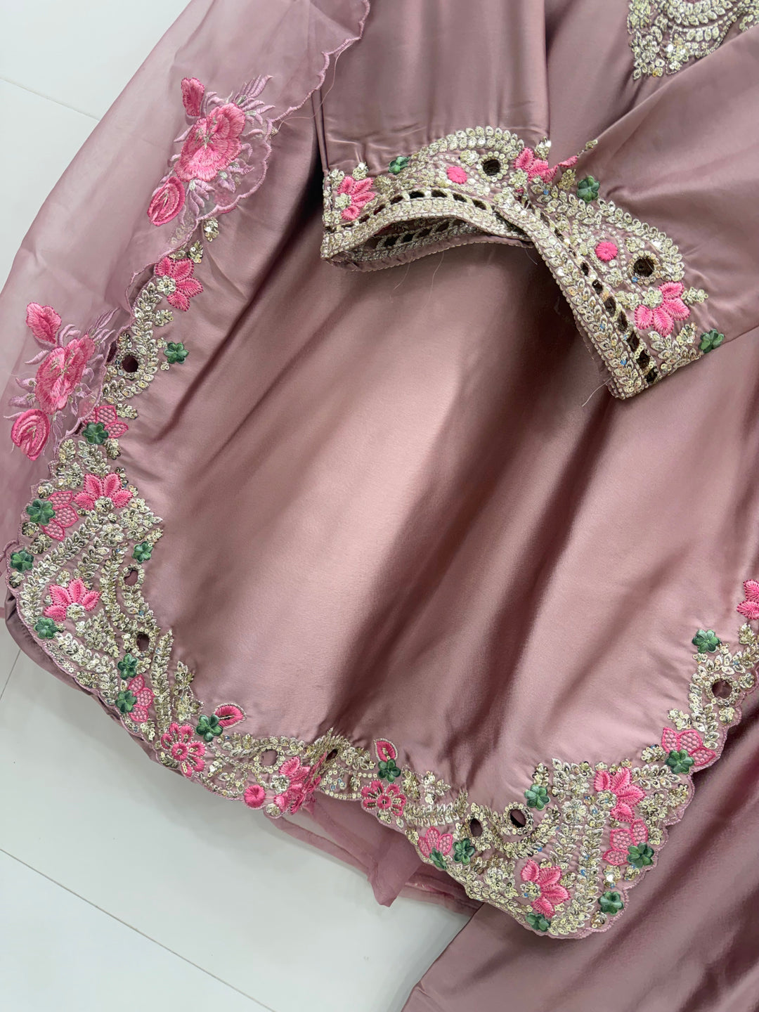Pakistani Farshi salwar Suits